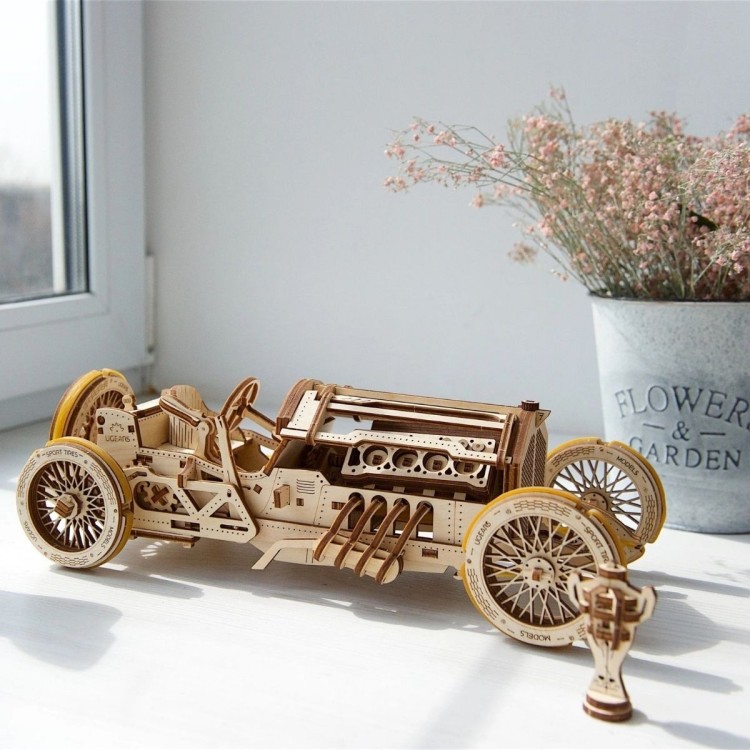 Bolide U-9 Grand Prix - Voiture de Course Mécanique Vintage