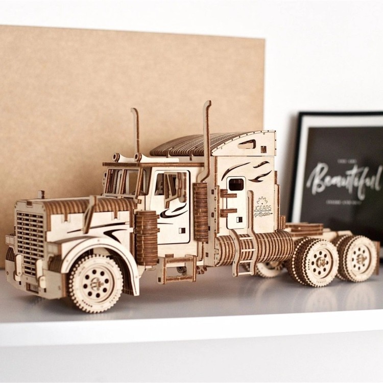 Poids-Lourd VM-03 - Camion Long-Courrier Mécanique