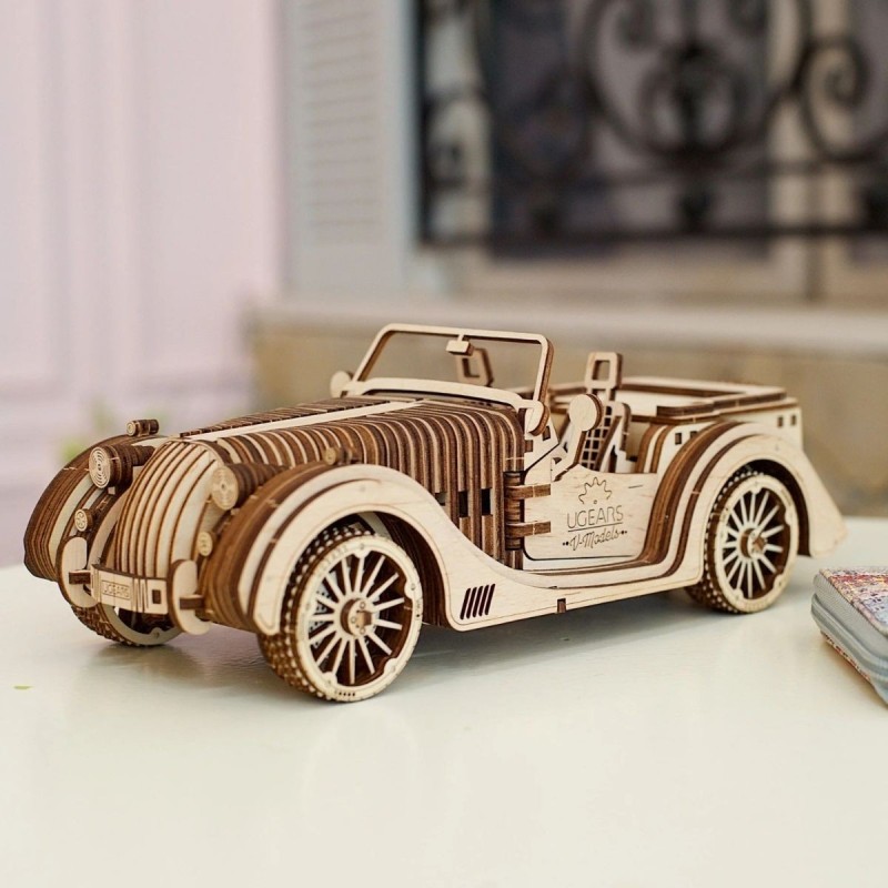 Roadster VM-01 - Voiture de Sport Mécanique au Design Rétro