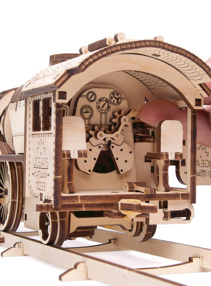 V-EXPRESS V-EXPRESS DAMPFZUG MIT WAGEN