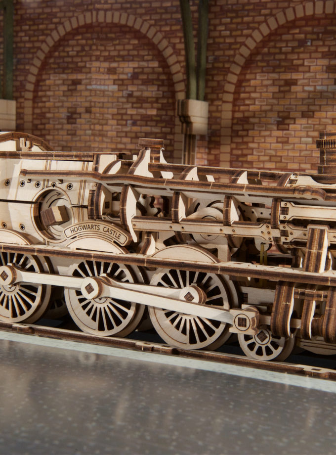 HARRY POTTER LE POUDLARD EXPRESS TM