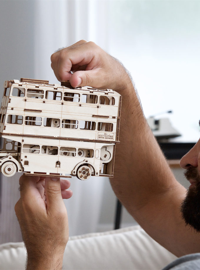 HARRY POTTER LE MAGICOBUS